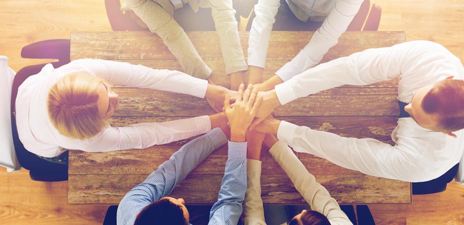 Members of Subsciption Website - People in Circle
