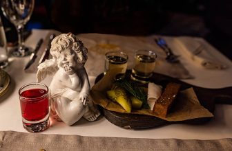The Angel Shot