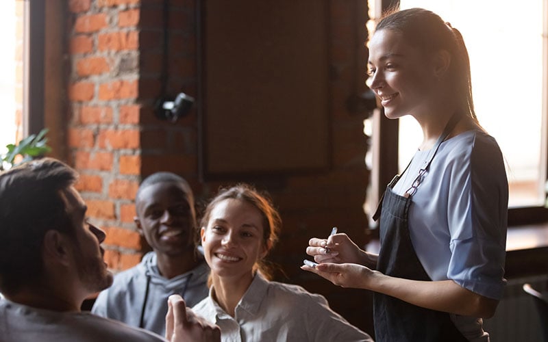 How to manage your workflow as a restaurant server